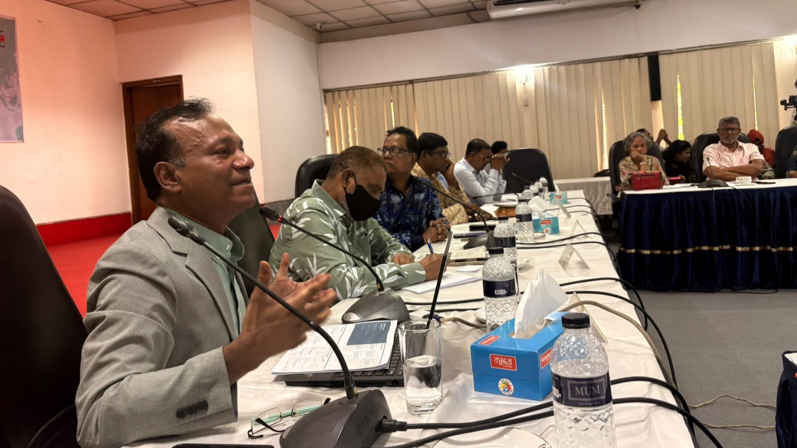শ্রমবাজারের পরিবর্তনে দক্ষতা ও নতুন গন্তব্য খোঁজার আহ্বান DIU’র 